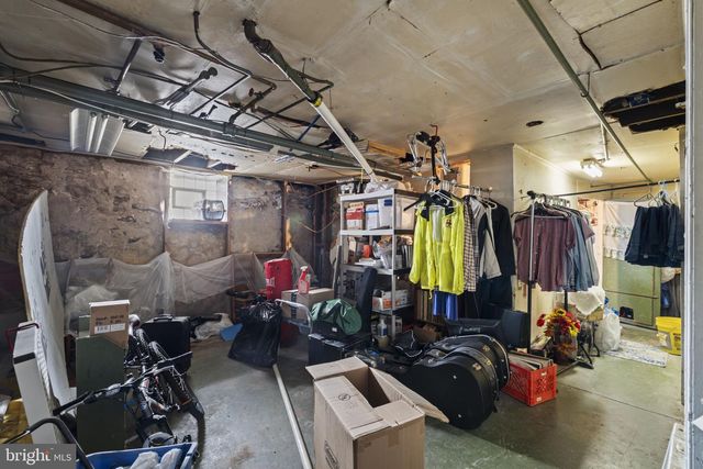 330 BURMONT RD, Drexel Hill, PA 19026