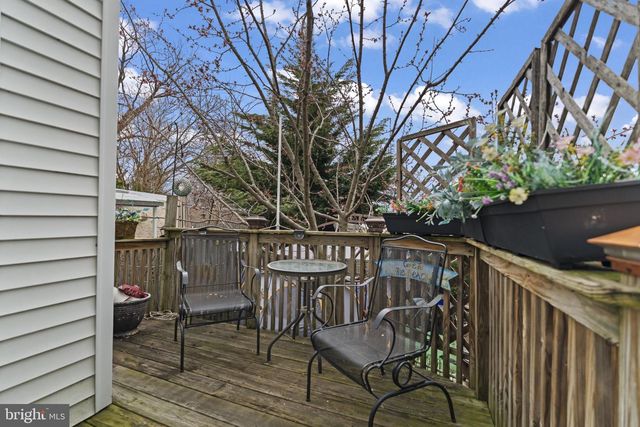 330 BURMONT RD, Drexel Hill, PA 19026