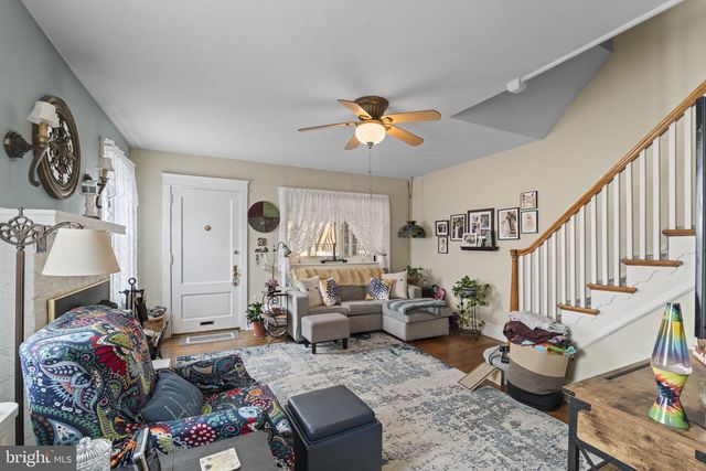 330 BURMONT RD, Drexel Hill, PA 19026