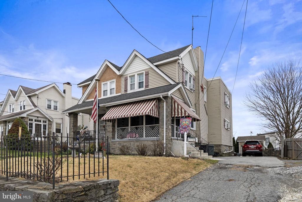 330 BURMONT RD, Drexel Hill, PA 19026