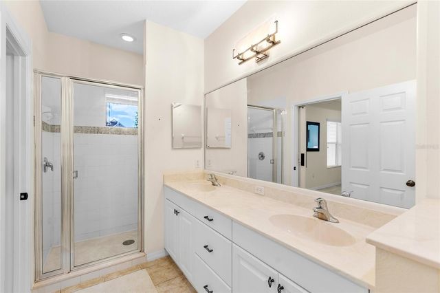 5608 WHITEHEAD STREET, Bradenton, FL 34203