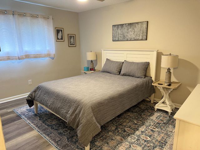 803 Andrea Lane, Hanahan, SC 29410