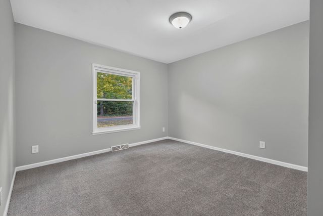 108 Range Road, Franklin, NH 03235