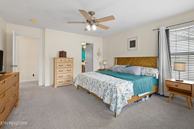 4419 Aylesbury Drive, Knoxville, TN 37918