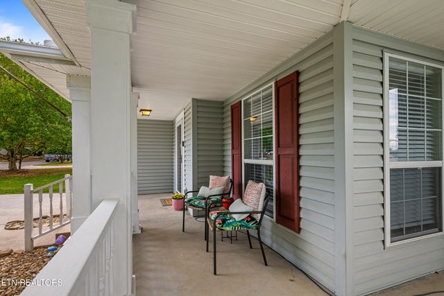4419 Aylesbury Drive, Knoxville, TN 37918