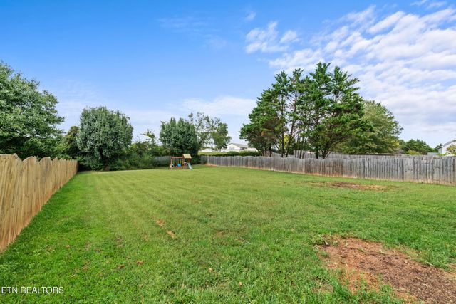 4419 Aylesbury Drive, Knoxville, TN 37918