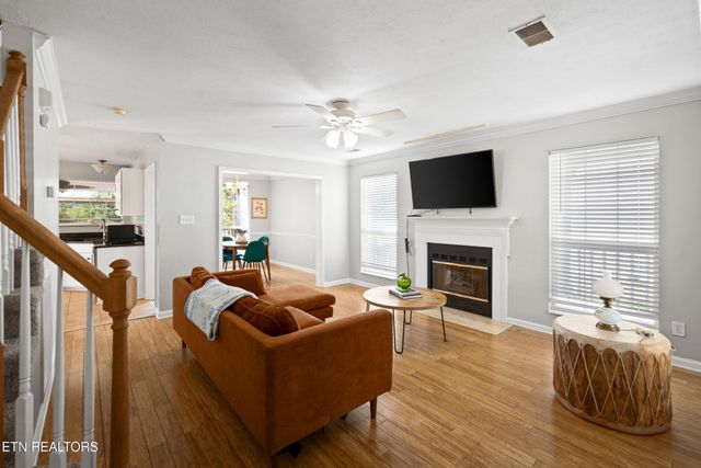 4419 Aylesbury Drive, Knoxville, TN 37918