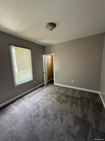 15851 Wildemere Street, Detroit, MI 48238