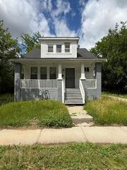 15851 Wildemere Street, Detroit, MI 48238