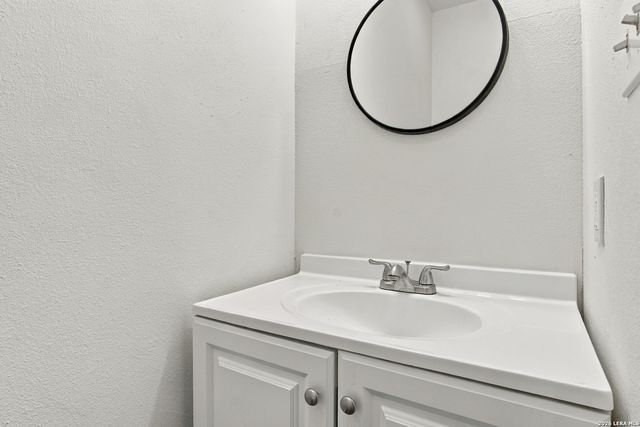 1943 BUDDING BLVD, San Antonio, TX 78247