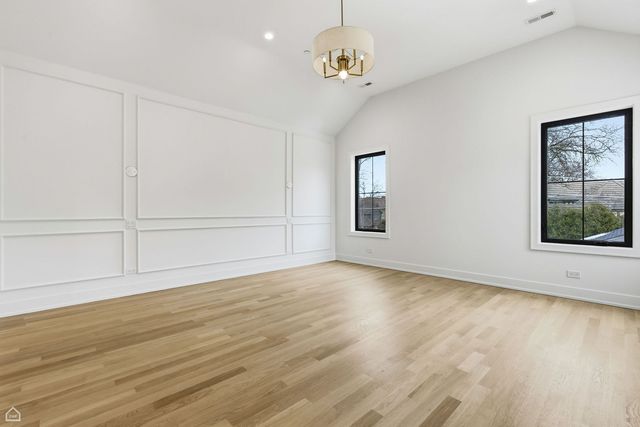 135 Elmore Street, Park Ridge, IL 60068