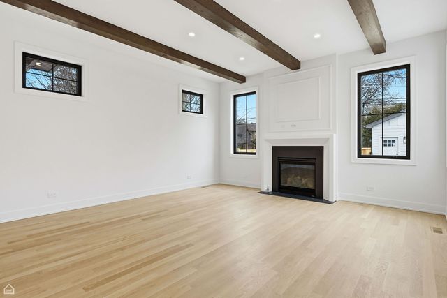 135 Elmore Street, Park Ridge, IL 60068