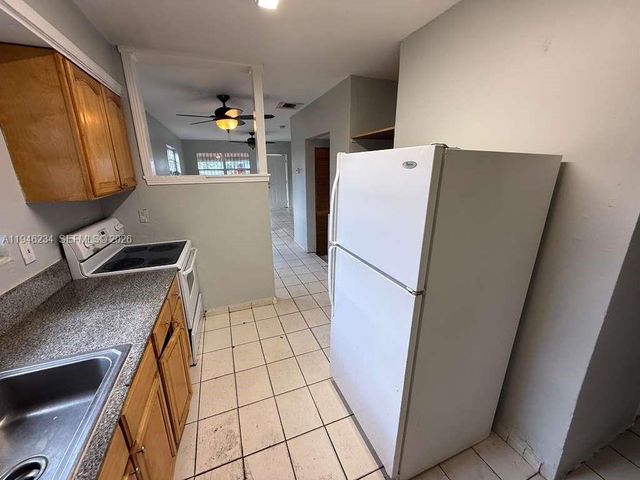 8201 NW 5th Ct FRONT, Miami, FL 33150