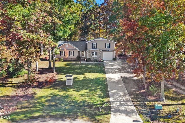 5014 Country Day Drive, Zebulon, NC 27597