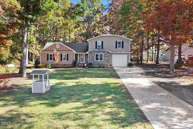 5014 Country Day Drive, Zebulon, NC 27597