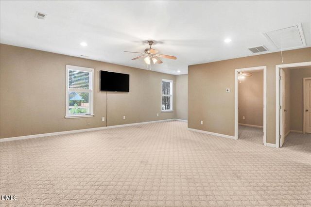 5014 Country Day Drive, Zebulon, NC 27597