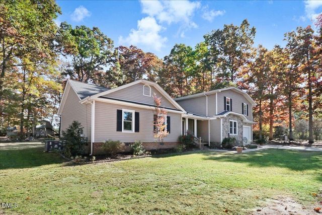 5014 Country Day Drive, Zebulon, NC 27597