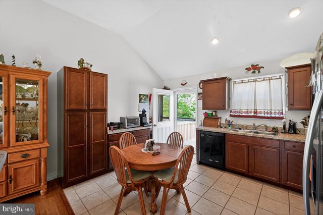 9 PASTURE, Capon Bridge, WV 26711