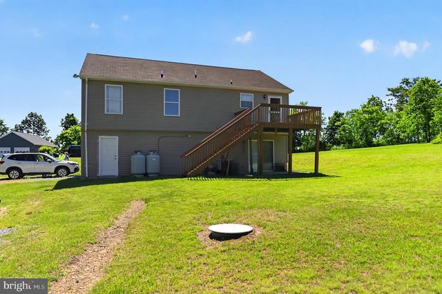 9 PASTURE, Capon Bridge, WV 26711