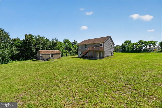 9 PASTURE, Capon Bridge, WV 26711