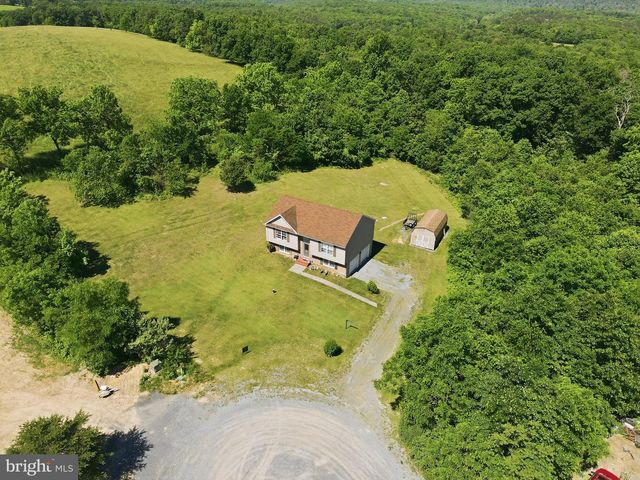 9 PASTURE, Capon Bridge, WV 26711