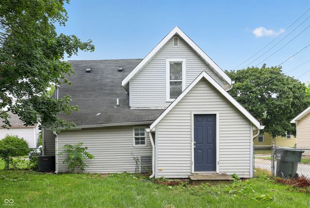 29 Howard Street, Greenfield, IN 46140