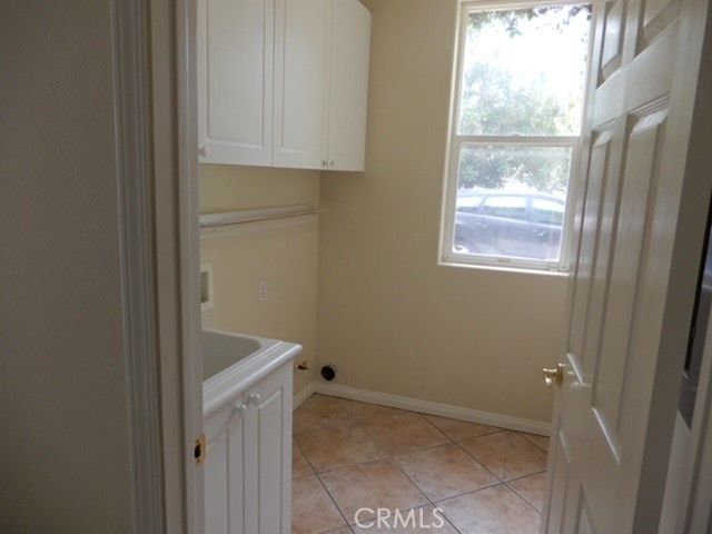 1050 Fuller Drive, Claremont, CA 91711