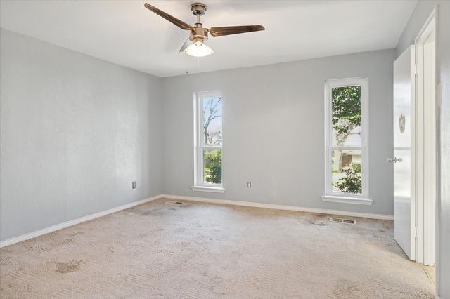 12124 Dixfield Drive, Dallas, TX 75218