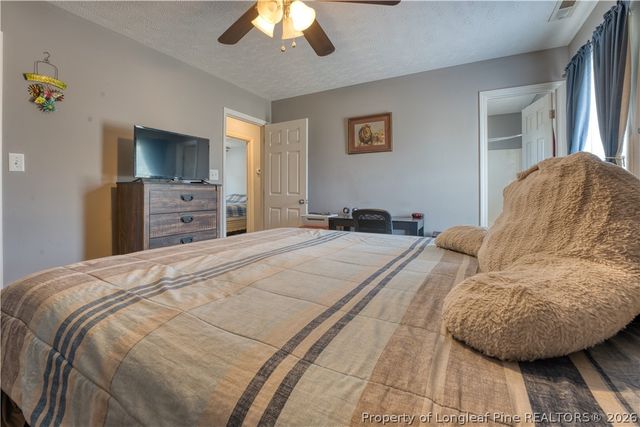 323 Northwoods Drive, Raeford, NC 28376