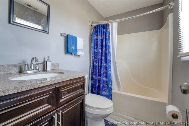 323 Northwoods Drive, Raeford, NC 28376
