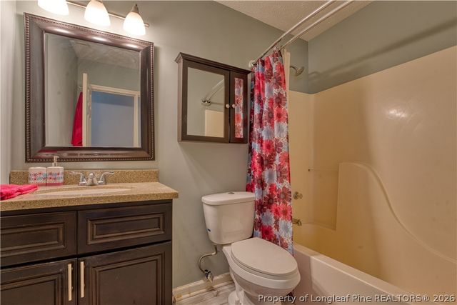 323 Northwoods Drive, Raeford, NC 28376