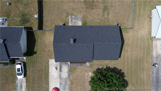 323 Northwoods Drive, Raeford, NC 28376
