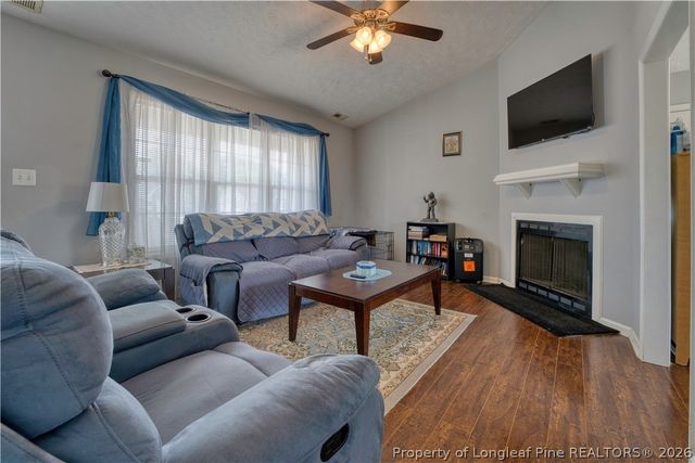 323 Northwoods Drive, Raeford, NC 28376