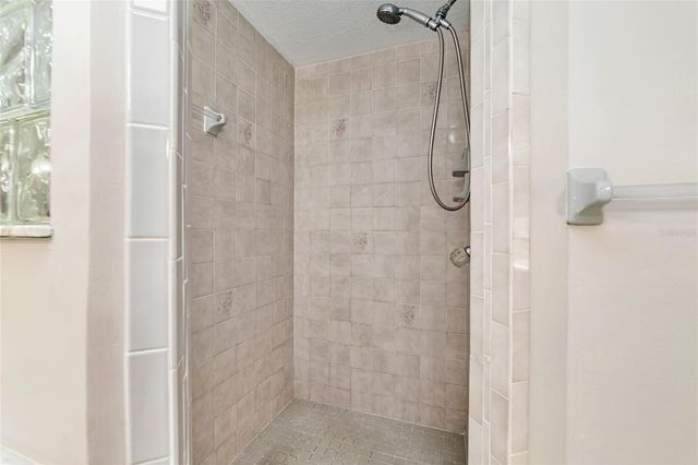 2023 SW 76TH TERRACE, Gainesville, FL 32607