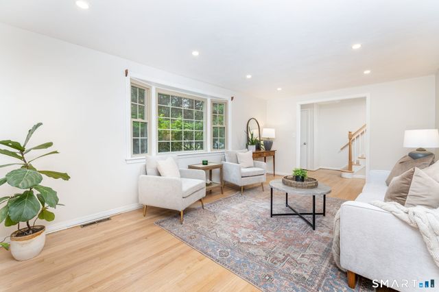 40 Wapping Wood Road, Ellington, CT 06029