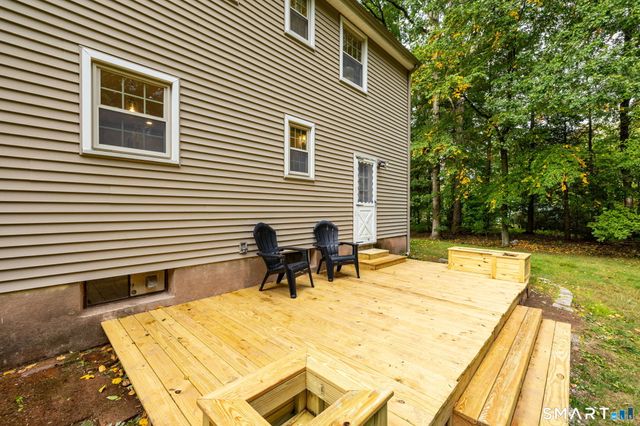 40 Wapping Wood Road, Ellington, CT 06029
