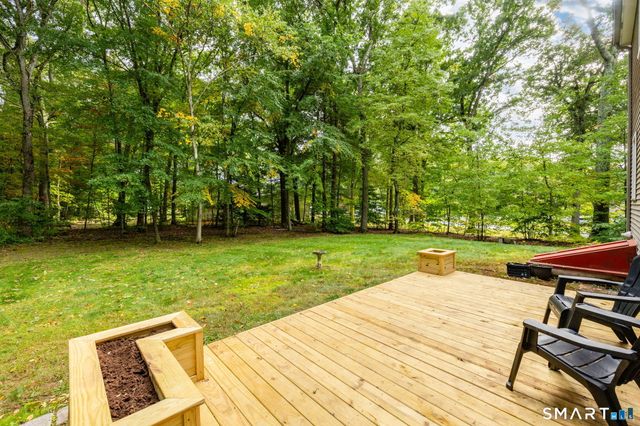 40 Wapping Wood Road, Ellington, CT 06029
