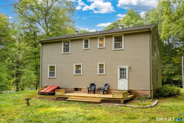 40 Wapping Wood Road, Ellington, CT 06029