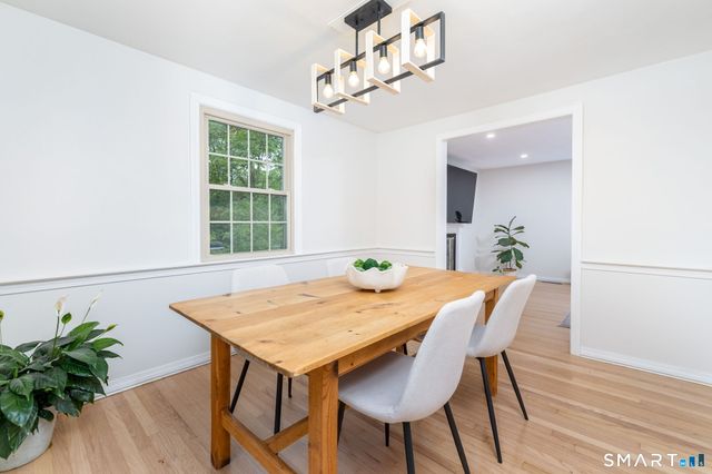 40 Wapping Wood Road, Ellington, CT 06029
