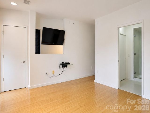 350 Viburnum Way Court, Charlotte, NC 28208