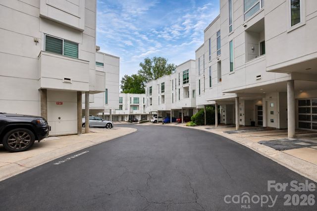 350 Viburnum Way Court, Charlotte, NC 28208