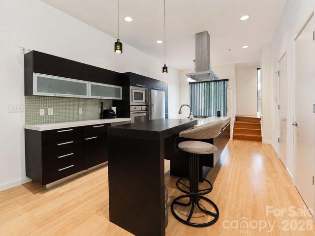 350 Viburnum Way Court, Charlotte, NC 28208