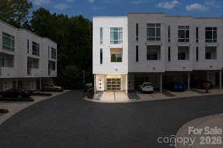 350 Viburnum Way Court, Charlotte, NC 28208
