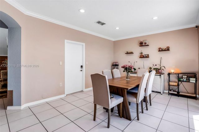 846 NW 135th Ter, Pembroke Pines, FL 33028
