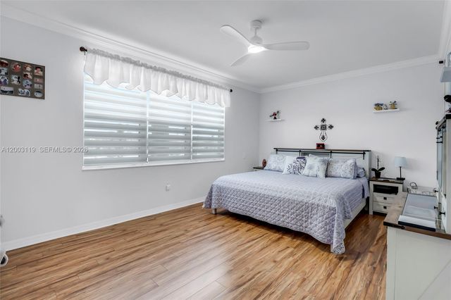 846 NW 135th Ter, Pembroke Pines, FL 33028