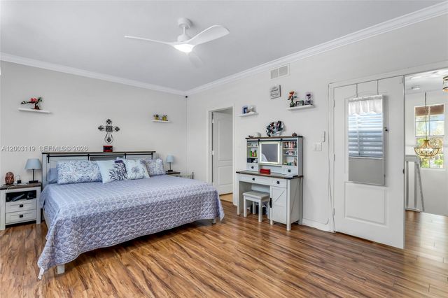 846 NW 135th Ter, Pembroke Pines, FL 33028