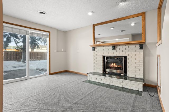 2305 4th Avenue S, Moorhead, MN 56560