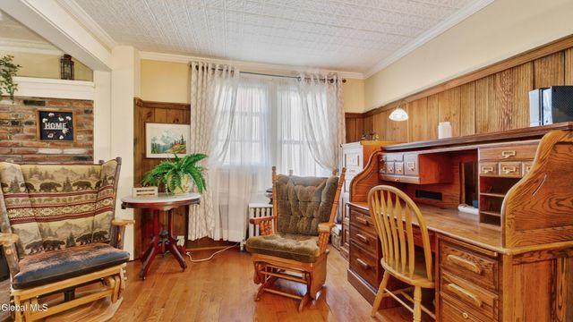 19 W Montgomery Street, Johnstown, NY 12095