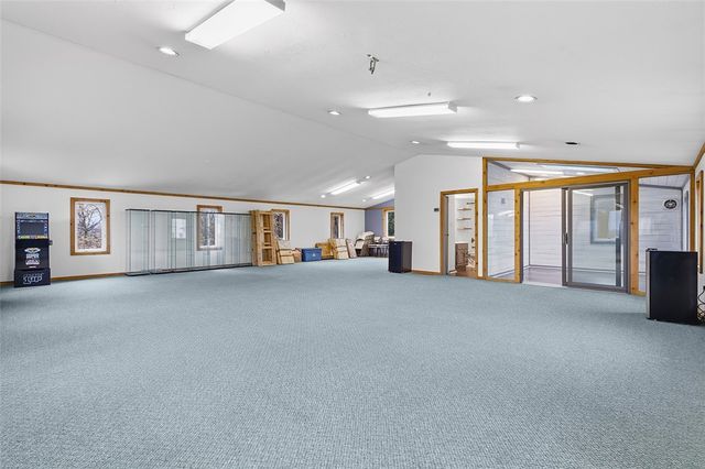 2034 Ewings Mill Rd, Robinson Twp, PA 15108