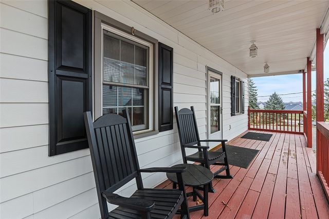 2034 Ewings Mill Rd, Robinson Twp, PA 15108